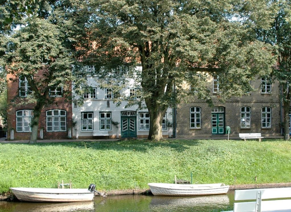 Ferienwohnung Am Mittelburgwall Friedrichstadt Exterior foto